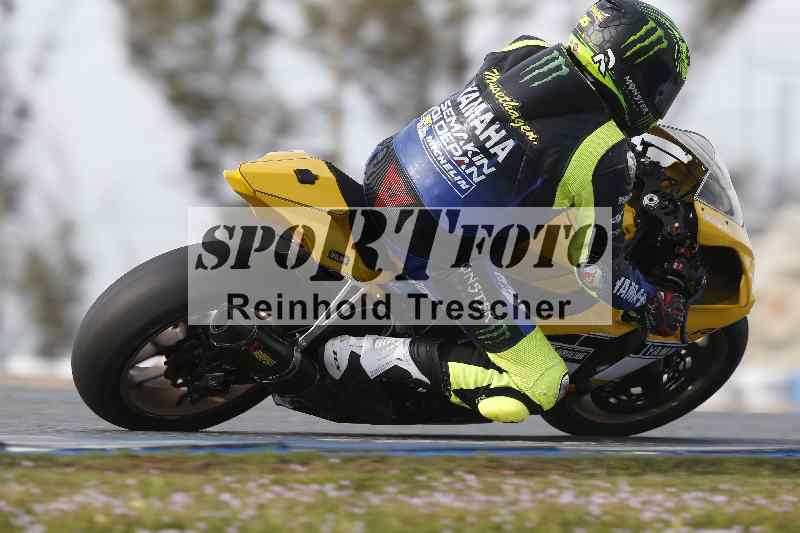 /Archiv-2024/02 29.01.-02.02.2024 Moto Center Thun Jerez/Gruppe gruen-green/backside